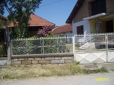 Nekretnine: 104 kv. m, 3 sobe — 6