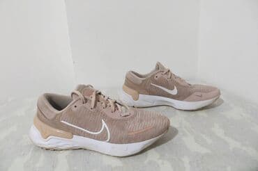 patike s: Nike, 38.5 — 5