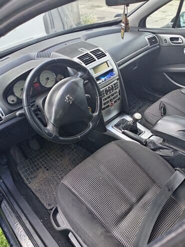 auto otpad audi sabac: Peugeot 407 SW karavan u crnoj boji. Vozilo ima krovne nosače i alu — 6