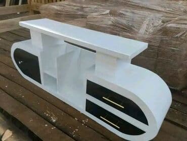 maske za klime: TV Stands — 1