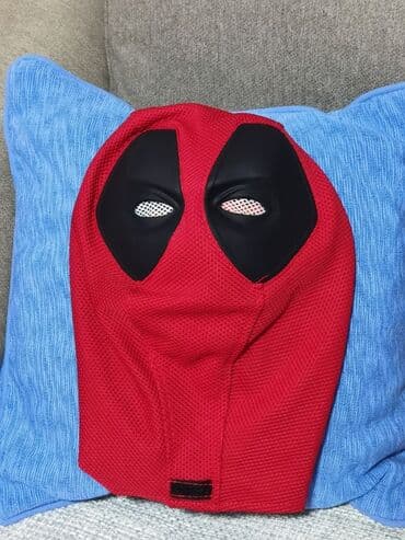 konjic za decu: Deadpool maska odlican materijal, predvidjena je za osobe sa užom — 1