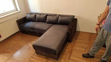 ugaone garniture u p: A. Ugaona KOCKA Dimenzije 240x170 Zicano je jezgro Razvlaci se — 3