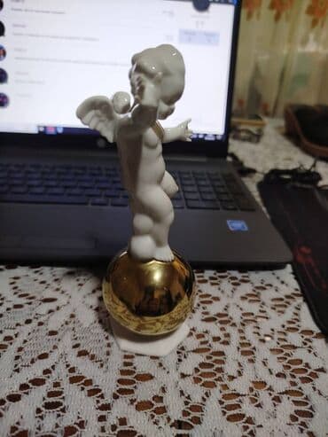 inker porcelan: Figure, Used — 3