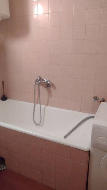kuce i stanovi za izdavanje kraljevo: 2 sobe — 6
