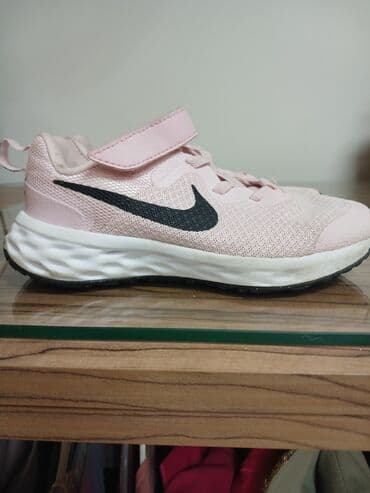 Patike: Nike, Veličina - 30 — 1