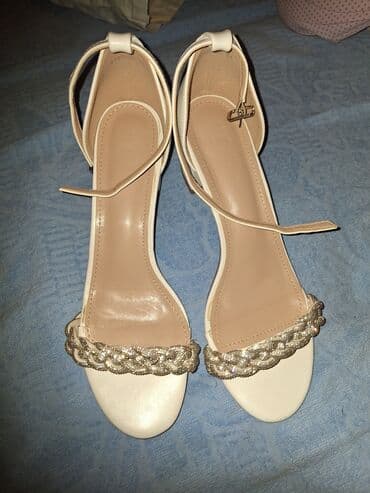 beli kompleti sako i pantalone: Sandale, 41 — 1