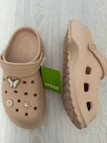 grubin krznene papuce: Modne papuče, Crocs, 40 — 2