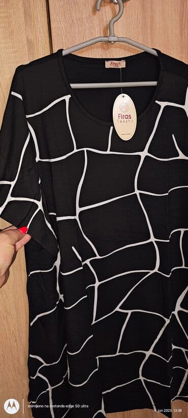 kiko sjaj za usne lilly: 6XL (EU 52), bоја - Crna, Oversize, Kratkih rukava — 3