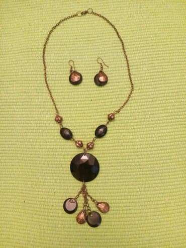 Nakit: Set: Minđuše, Ogrlica — 1