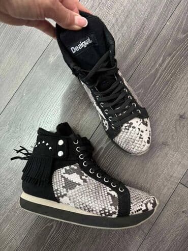 balenciaga patike triple s: Desigual, 36 — 3