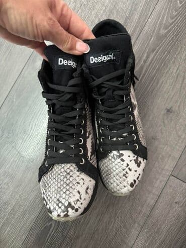 balenciaga patike triple s: Desigual, 36 — 1