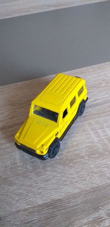 Umetnost i kolekcionarstvo: Mercedes benz — 1
