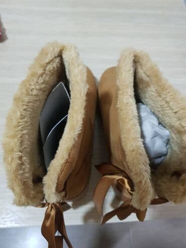 papuce h m: Ugg boots, color - Beige, 36 — 2