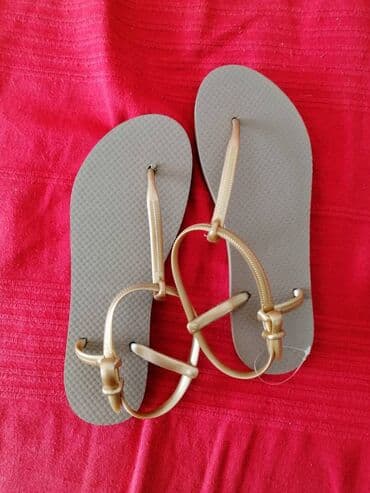 trenerke s: Sandale, 39 — 3