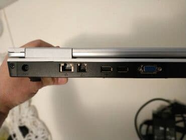 racunari nis: 2 GB OZU, 15.4 " — 2