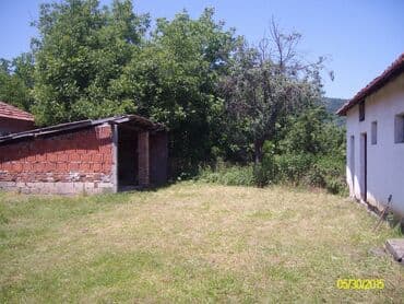 Nekretnine: 104 kv. m, 3 sobe — 28