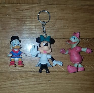 konjic za decu: Disney Mini Maus, Pata i Baja Patak. cena za komad — 2
