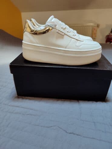 baza za nokte: Guess, 37, bоја - Bela — 1