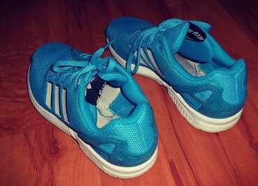 polovna obuca iz inostranstva: Adidas, 38.5, bоја - Svetloplava — 4