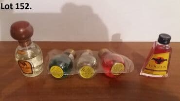 vino sa zlatnim listićima cena: Reklamne flašice mini bottles unučići čokanji fraklići 6. Kao sa slika — 4