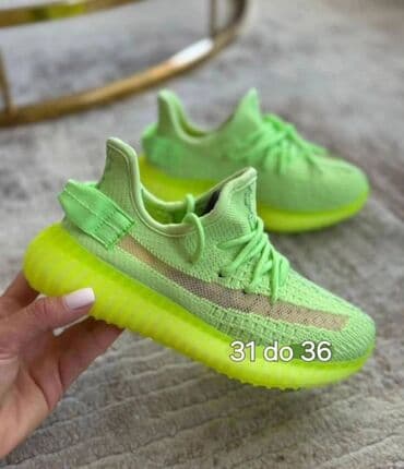 Patike: Adidas
31 do 36 — 6