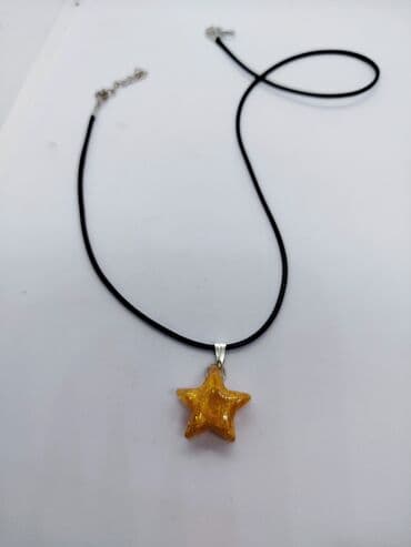 pandora privezak zaba: Ogrlica sa priveskom, Handmade, Materijal: Epoksi smola — 2