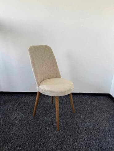 iznajmljivanje klupa i stolova: 06. stolica
50e komad — 10