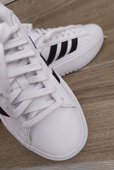 adidas zenske patike bele: Adidas, 38, bоја - Bela — 4