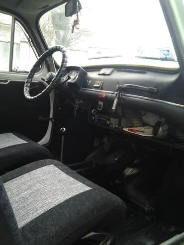zastava 750 delovi: Prodajem Zastavu 750 LC 1979god prvi vlasnik izvaren prefarban stanje — 11