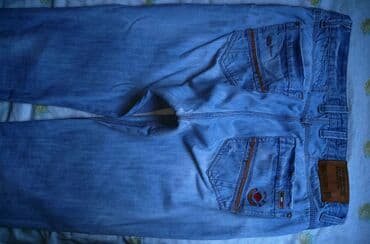 elegantne pantalone sa visokim strukom: Farmerke za ekstra vitke i visoke (oko 2 metra) a osobe visoke oko 2 — 3