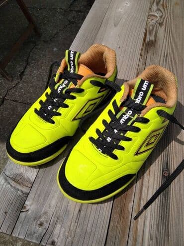 zara za devojcice: Umbro, Veličina - 31 — 1