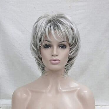 lace front perike: Perike
Cena:3200din — 2