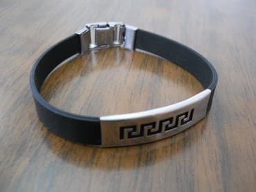 privesci od nerdjajuceg celika: Podesiva narukvica, Handmade, Materijal: Hirurški čelik — 1