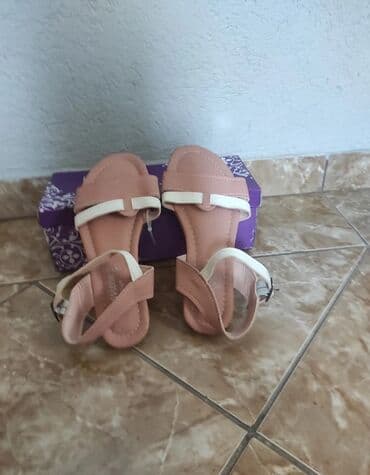 kickers obuca u beogradu: Sandale, 37 — 3