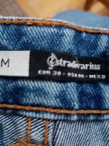 suknja sorc stradivarius: Stradivarijus
MOM
38 velicina
Jednom obučene.
Nemaju oštećenja — 7