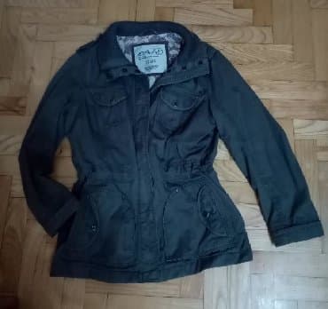 exit jakne: Esprit 
jakna 
u odličnom stanju
extra očuvana — 8
