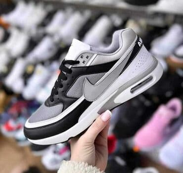 viralna snala: Patike, Nike, veličina - 42 — 3