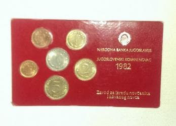 album za kovanice gde kupiti: Kovnički set iz 1983. Godine,izdanje nbj od 6 apoena(uključujući i — 3
