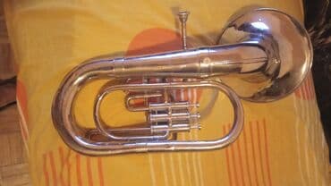 Muzički instrumenti: Duvacki instrument,bariton — 3