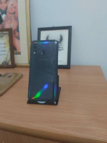 ruter sa sim karticom cena: Samsung Galaxy A40, 64 GB, bоја - Crna, Otisak prsta, Dual SIM, Face ID — 8