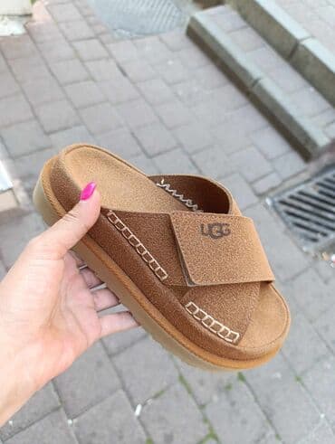turske ugg cizme: Modne papuče, UGG, 38 — 1