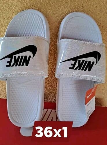 ženska obuća metro: Nike original papuce Par 1500din Preostali brojevi na slici, za roze — 2