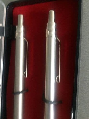 llums olovka za usne: Hemijska olovka i patent olovka Luxor 1400 — 4