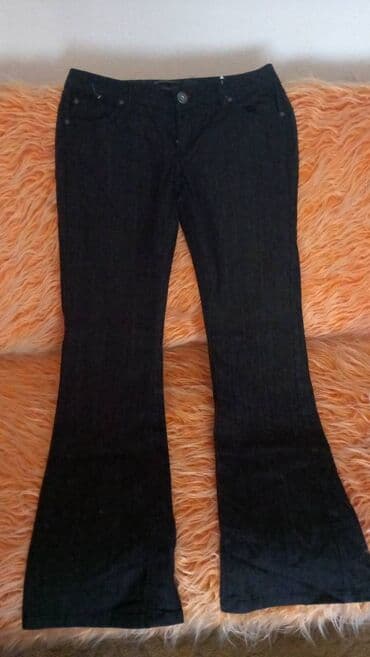 jeftini ženski satovi: Farmerice ONLY zenske nove velicine W30 ili L34 boja crna. Moguca — 1