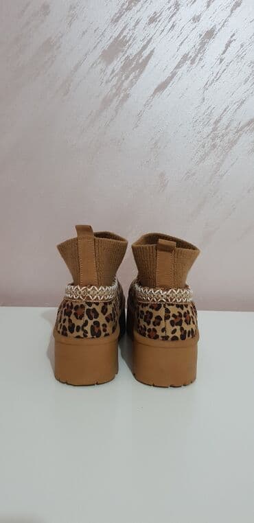 primadona obuca nova kolekcija: Ugg mini čizme, bоја - Braon, 40.5 — 5