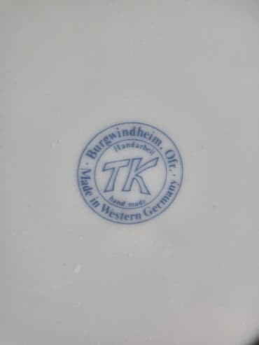 zakacke za slike: Tanjir nov za zid 70,80te. god. rucni rad. Burgwindheim. Nemacka — 7
