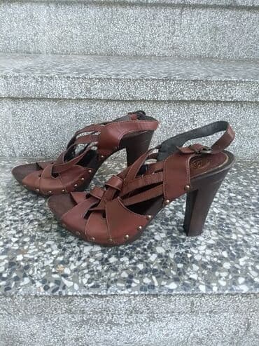 veliko snizenje obuce bata: Sandale, Bata, 39 — 1