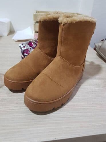 papuce h m: Ugg boots, color - Beige, 36 — 1