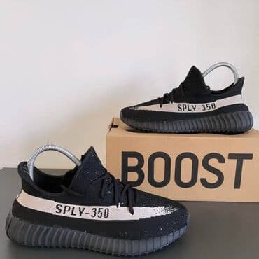 zara obuca velicine: Adidas Yeezy Boost 350 patike A klasa

Novo.
Brojevi 36 do 46 — 6