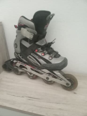 karaoke zvucnik sa mikrofonom: Roleri broj 35 - 36 sa silikonskim točkićima i anatomskim oblikom — 1